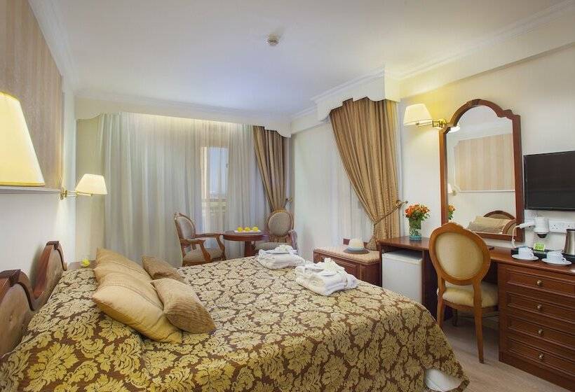 Odysseia Hotel Kapetanios