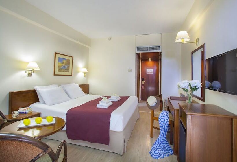 Odysseia Hotel Kapetanios