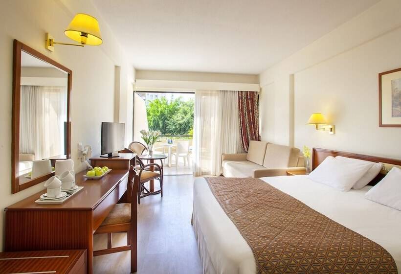 Odysseia Hotel Kapetanios