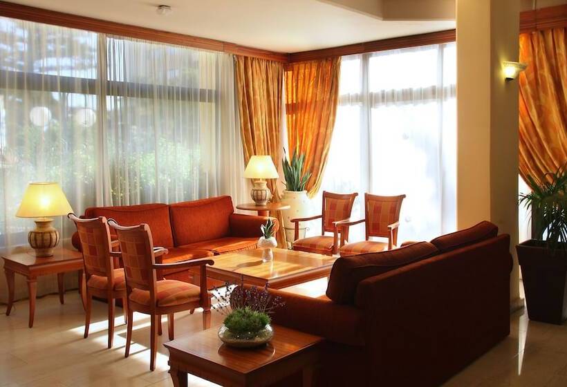 Odysseia Hotel Kapetanios