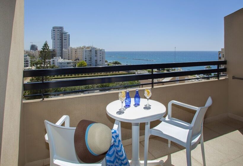 Odysseia Hotel Kapetanios