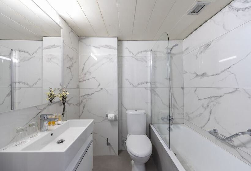 Odysseia Hotel Kapetanios