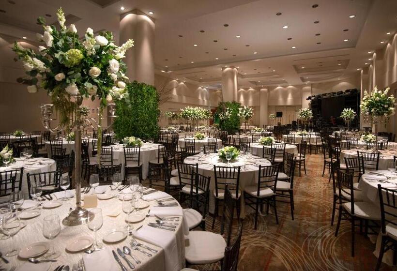 בית מלון כפרי Krystal Monterrey