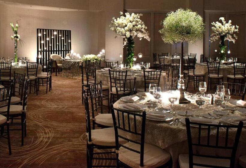 בית מלון כפרי Krystal Monterrey