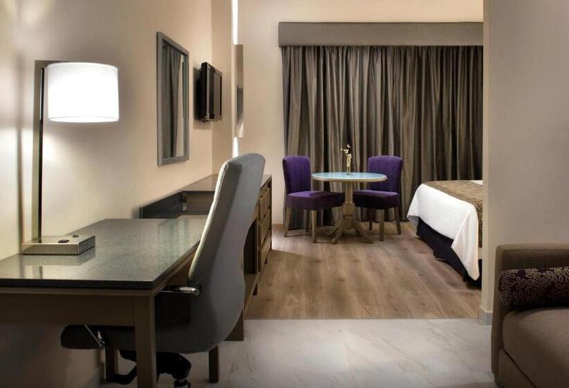 בית מלון כפרי Krystal Monterrey