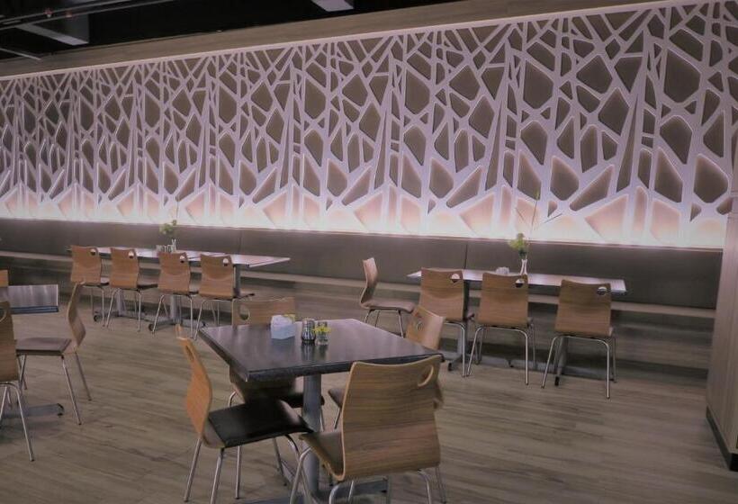 ホテル Langkasuka