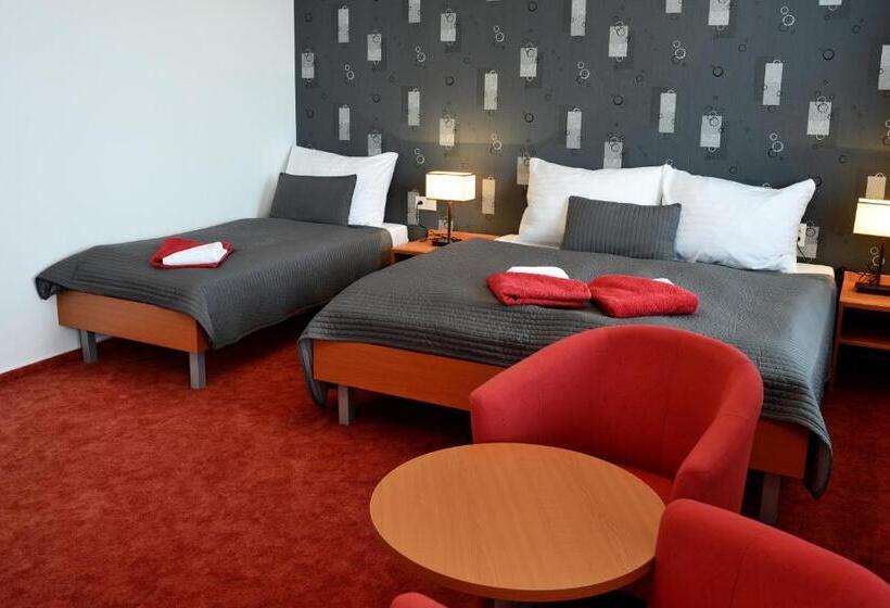 Отель Limba Ctt