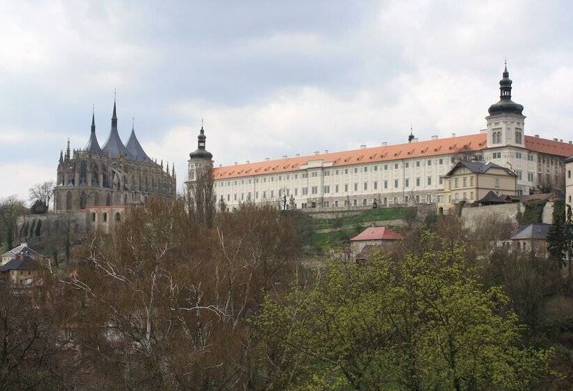 Lh Hotel Mědínek Old Town