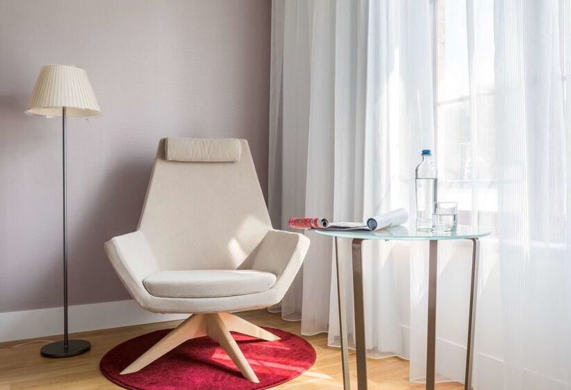 Отель NH Collection Brussels Grand Sablon