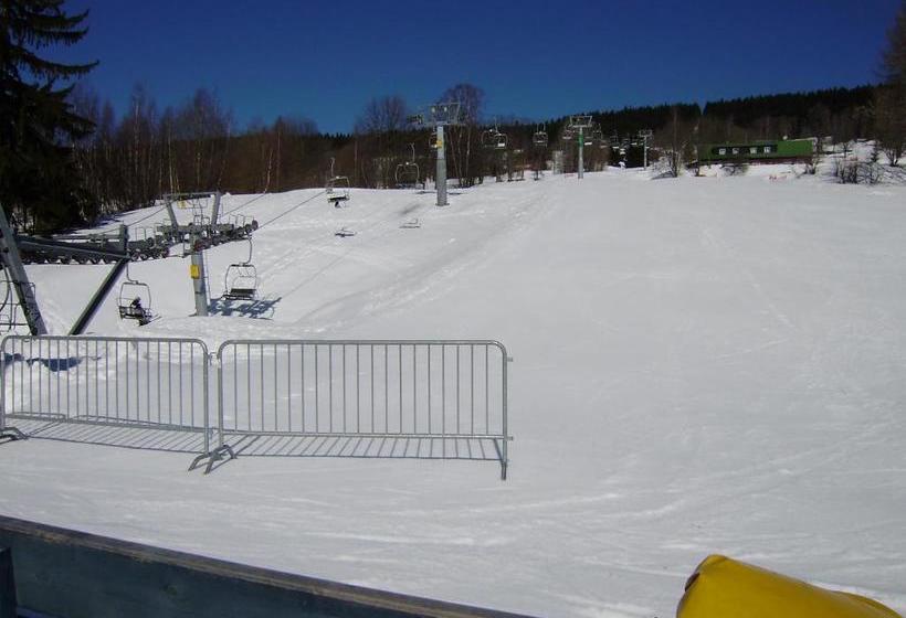 בית מלון כפרי Nico