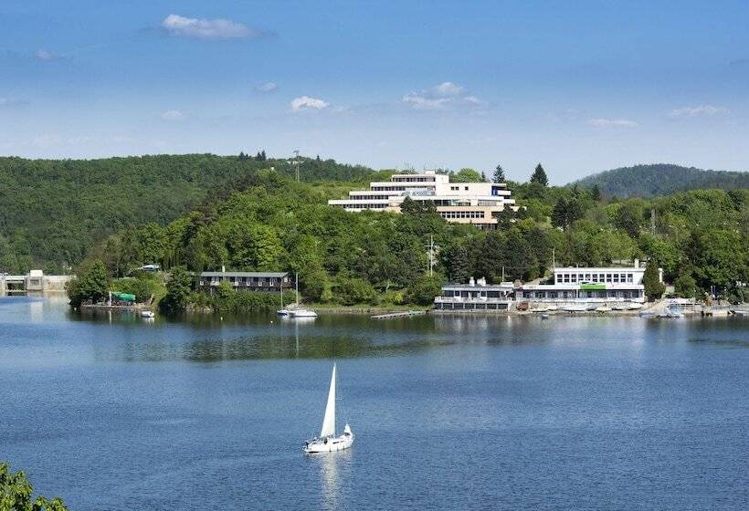 ホテル Orea Resort Santon Brno