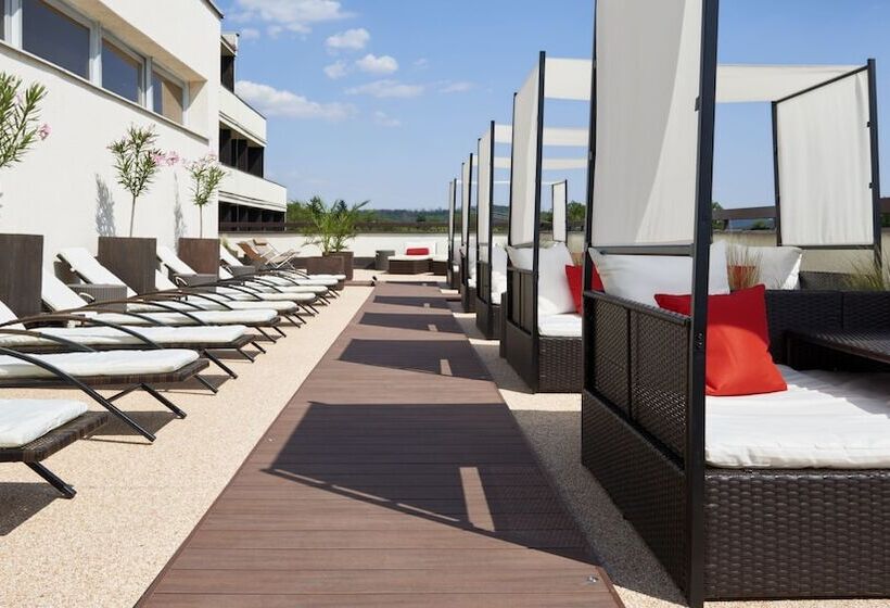 ホテル Orea Resort Santon Brno
