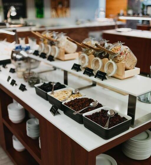 هتل Orea Resort Sklář Harrachov