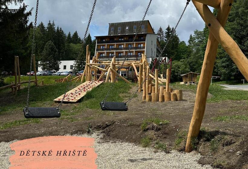 Depandance Hotelu Kamzík