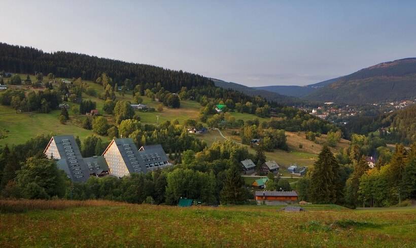 Pinia Hotel & Resort