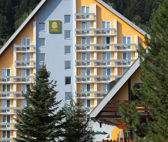 Pinia Hotel & Resort