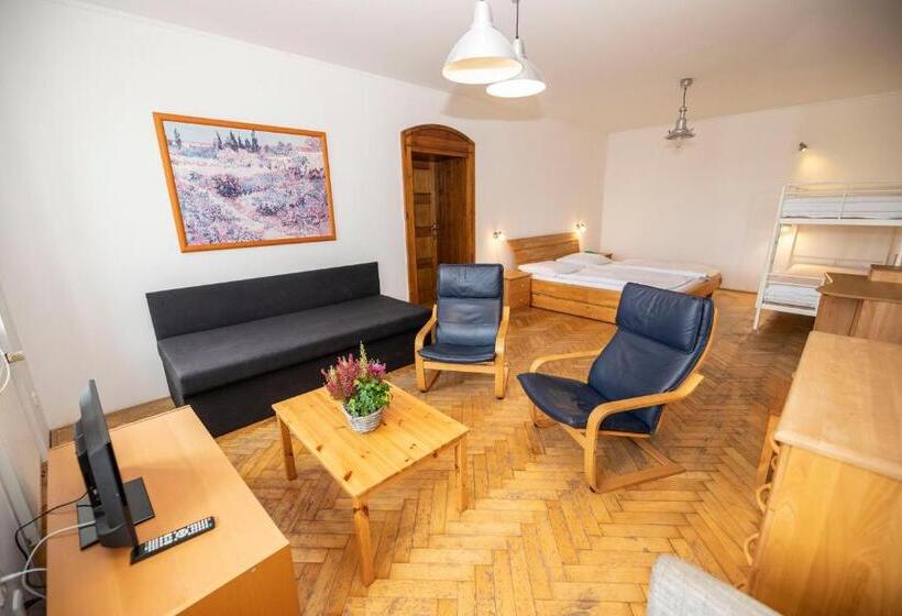 בית מלון כפרי Praha