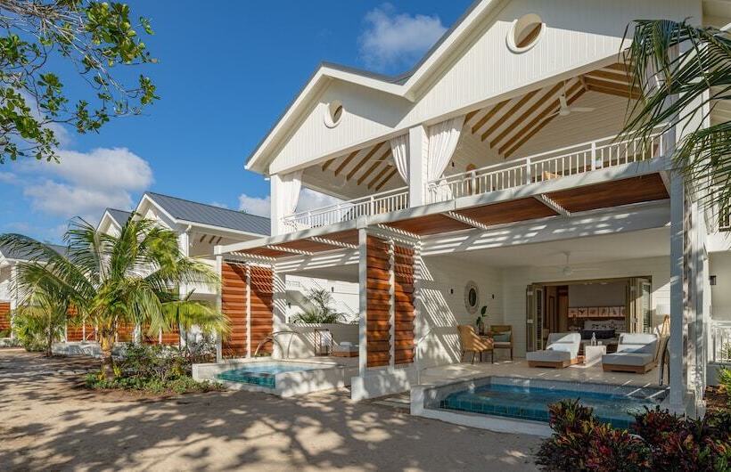 בית מלון כפרי Sandals Halcyon   All Inclusive Couples Only