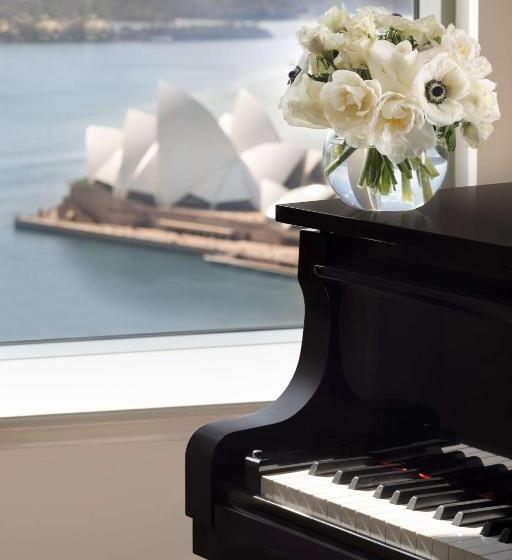 Отель Shangrila Sydney