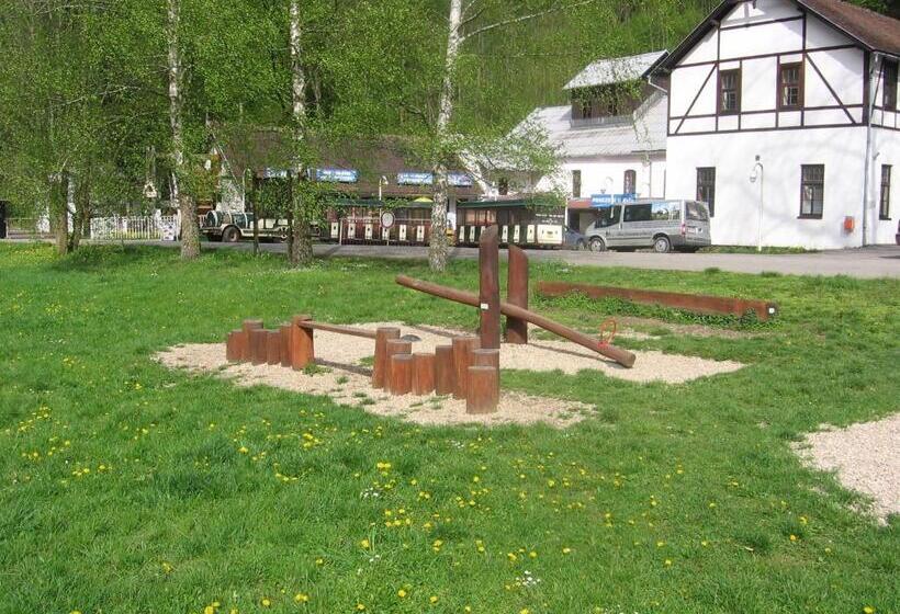 酒店 Skalní Mlýn