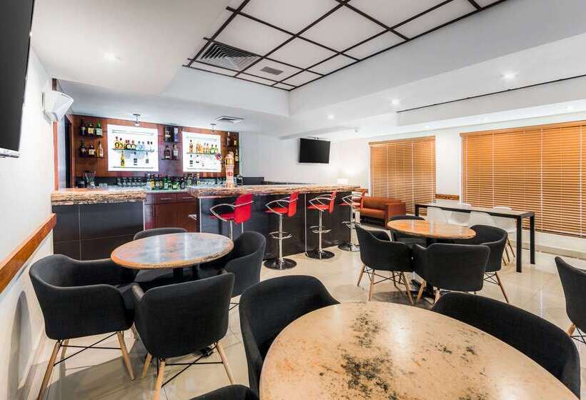 酒店 Sleep Inn Monterrey Norte