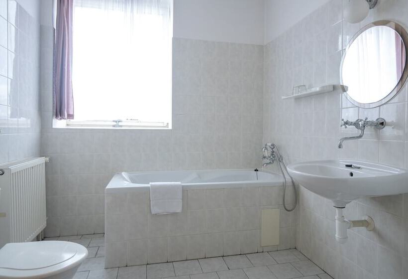 호텔 Slovan Plzeň