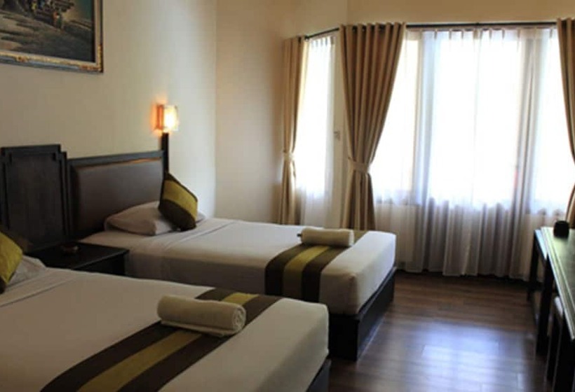 酒店 The Flora Kuta Bali