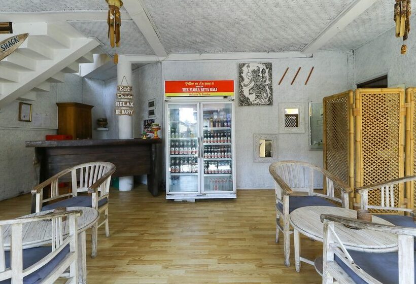 酒店 The Flora Kuta Bali