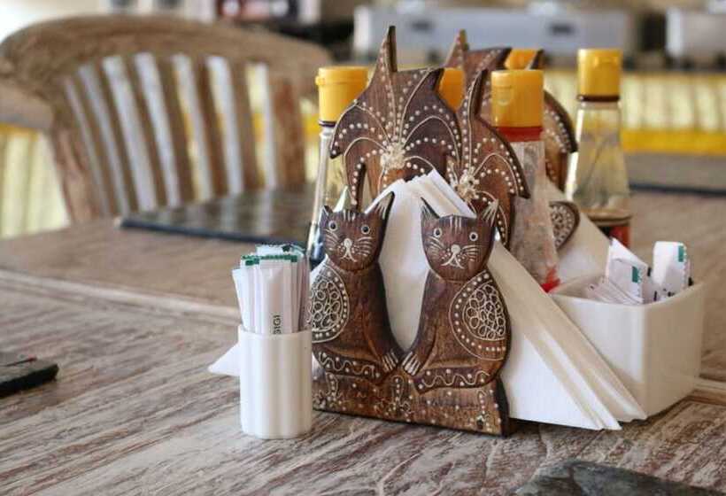 酒店 The Flora Kuta Bali