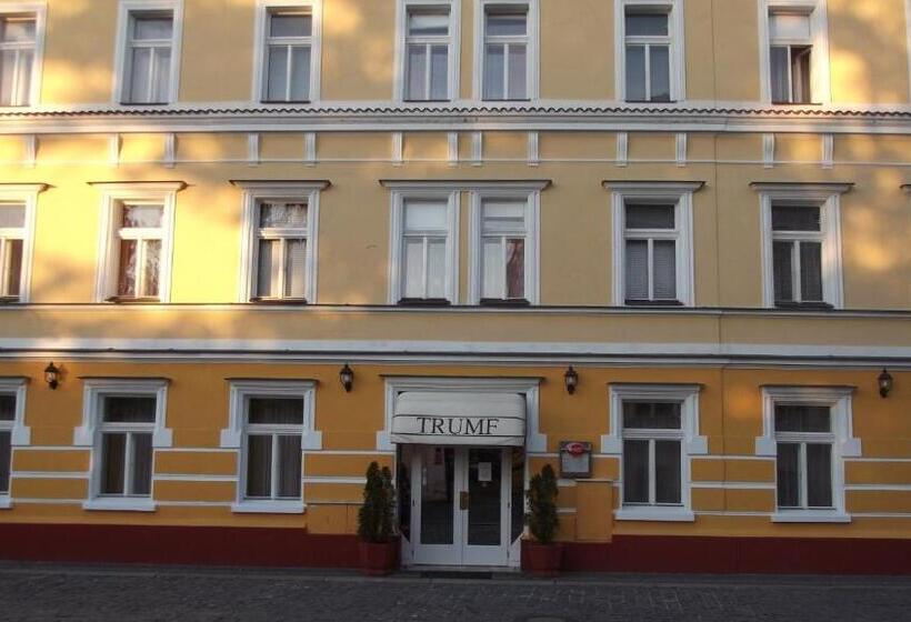 هتل Trumf