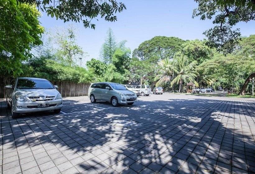 Vila Shanti Beach Front Hotel Sanur