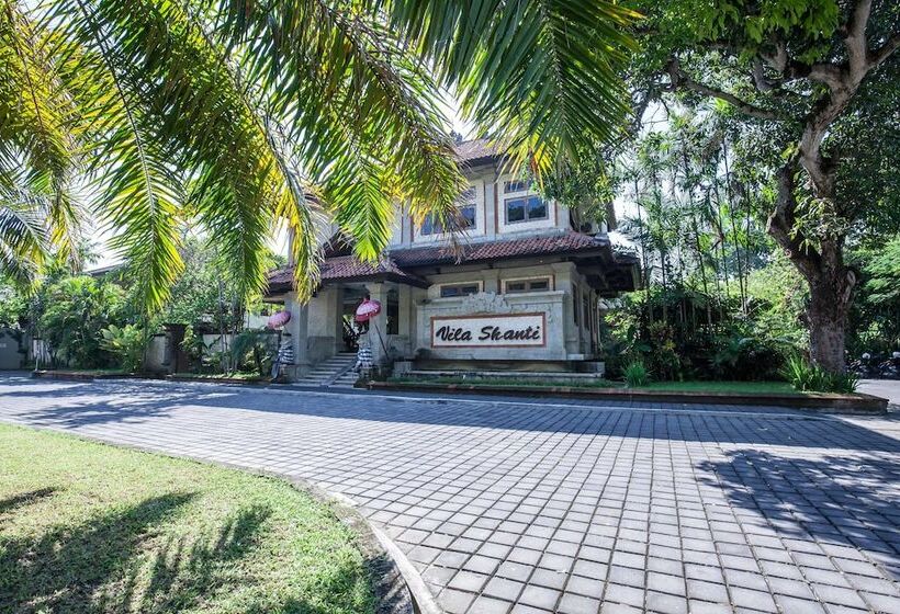 Vila Shanti Beach Front Hotel Sanur