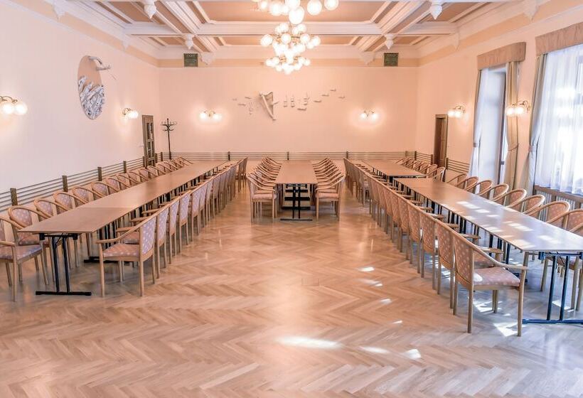 هتل Zlatá Hvězda