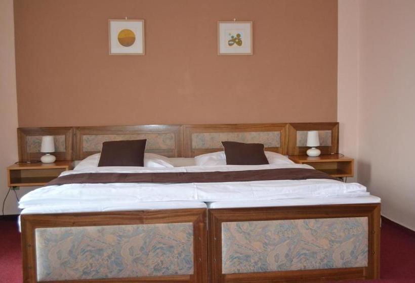 Resort Hotel Zvíkov