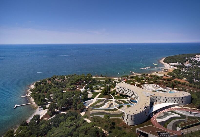 Maistra Select Family Hotel Amarin