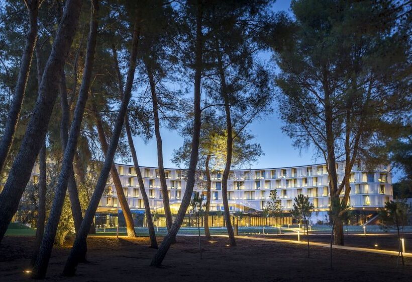 Maistra Select Family Hotel Amarin