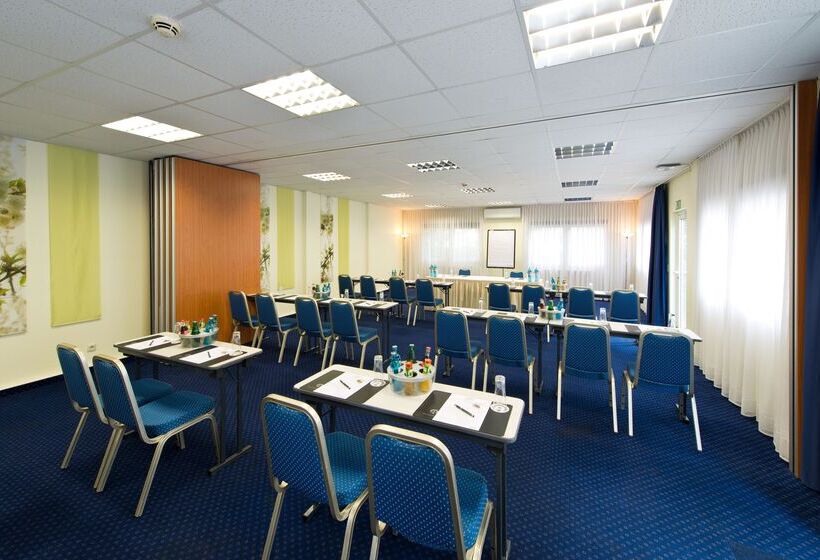 Achat Hotel Dresden Elbufer