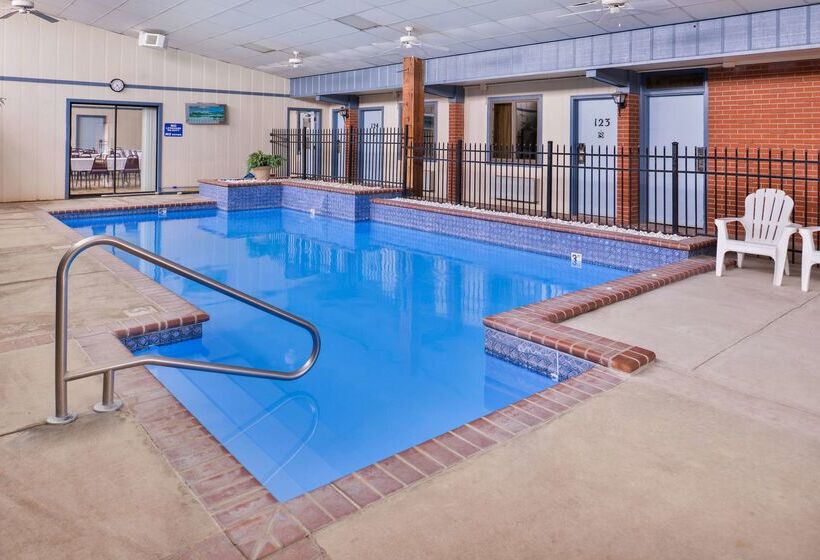 فندق Americas Best Value Inn Ellsworth