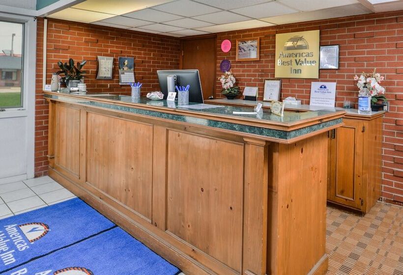 فندق Americas Best Value Inn Ellsworth