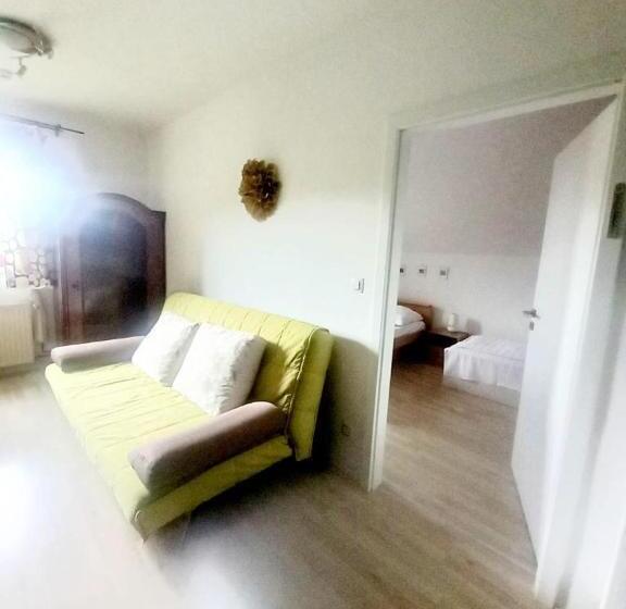 호텔 Apartmány Za Sněžníkem