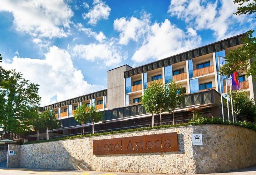هتل Astoria Superior