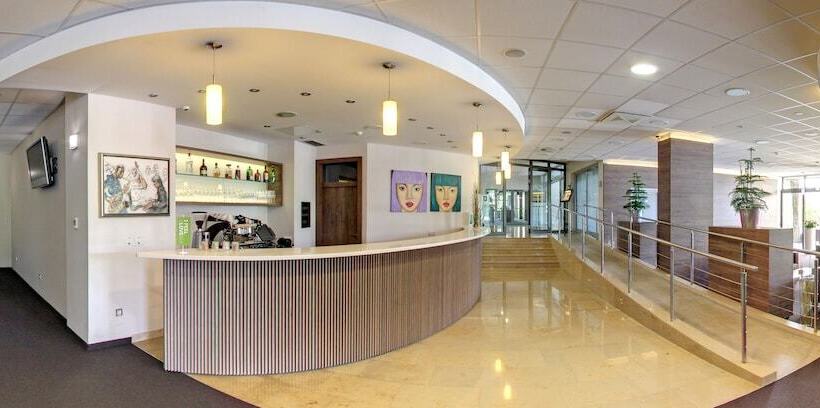 هتل Astoria Superior