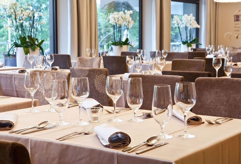 هتل Astoria Superior