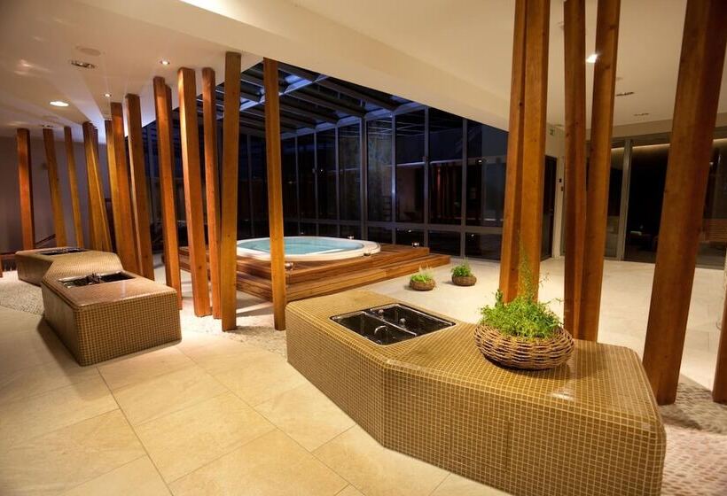 هتل Astoria Superior