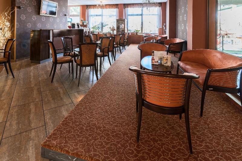 בית מלון כפרי Barátság