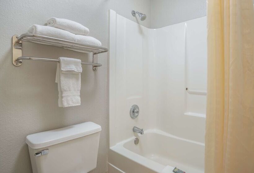 فندق Best Western Andalusia Inn