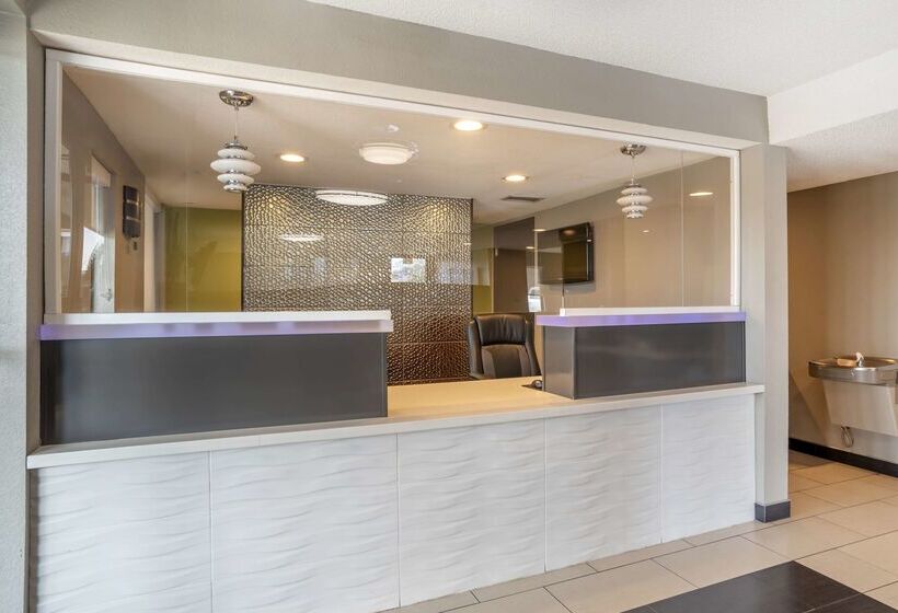 فندق Best Western Andalusia Inn