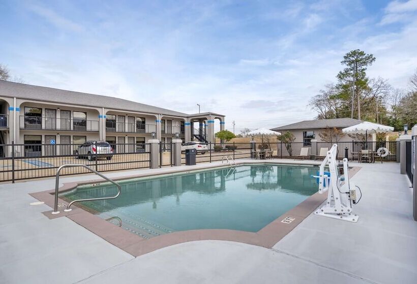 فندق Best Western Andalusia Inn