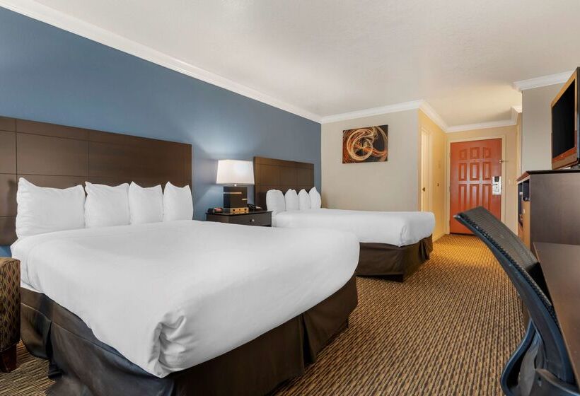 ホテル Best Western Colonial Inn