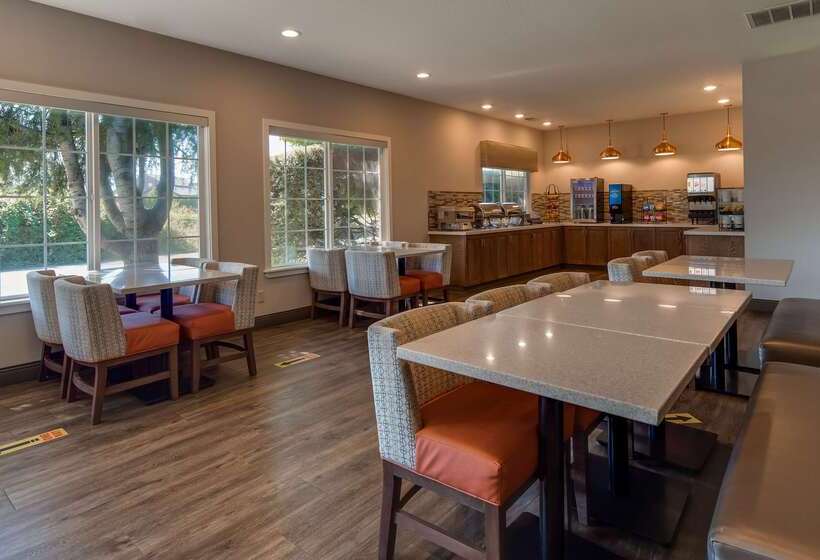 호텔 Best Western Country Inn